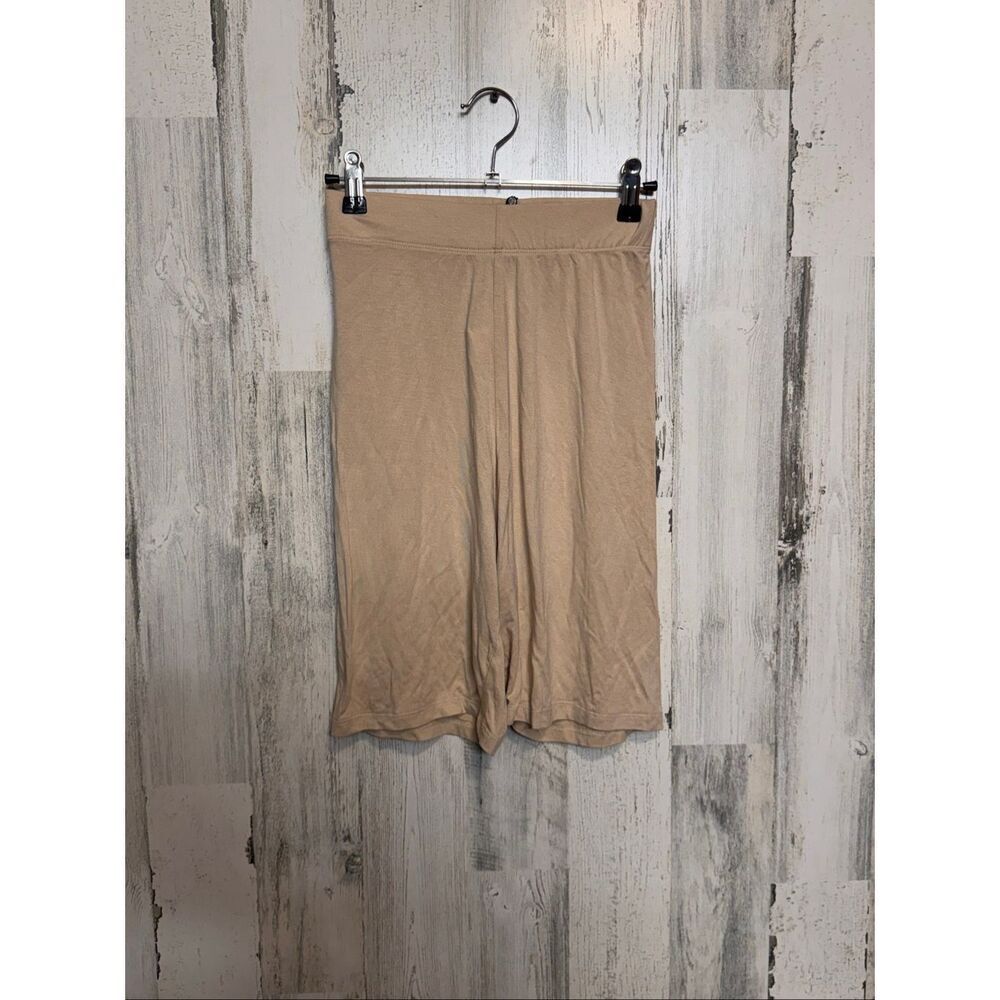 Missguided Sand Beige Cycling Shorts Women’s Size US 6 | Stretchy Loungewear Bik